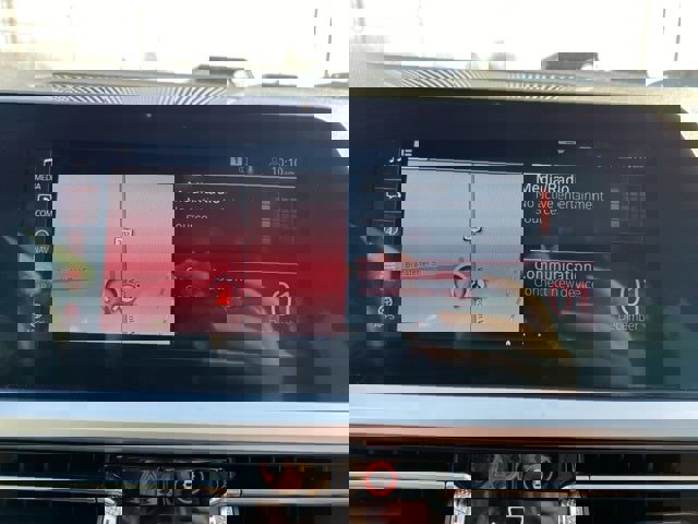 Used 2021 BMW 330i xDrive Sedan w/ Convenience Package image 29