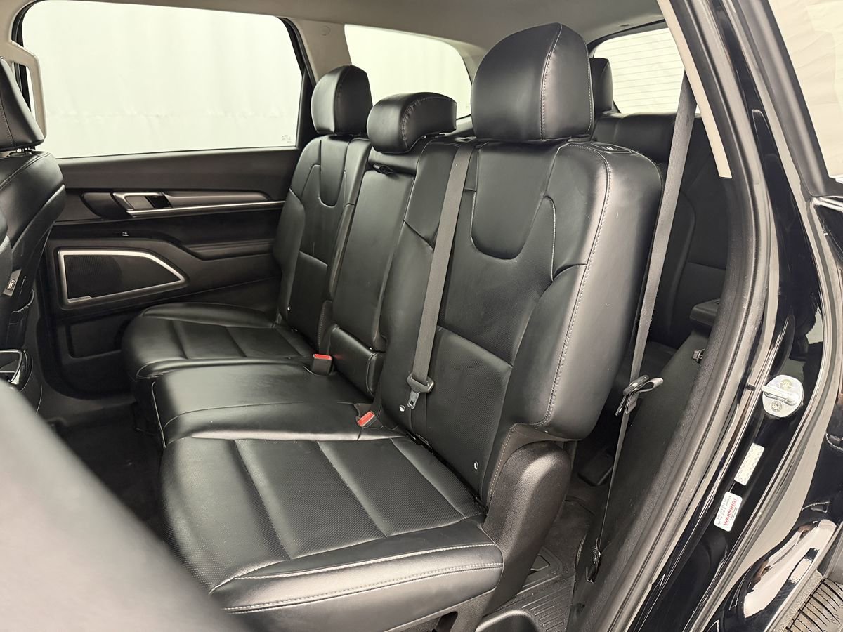 Used 2020 Kia Telluride S w/ S 8 Passenger Seating Package AWD/4WD image 26