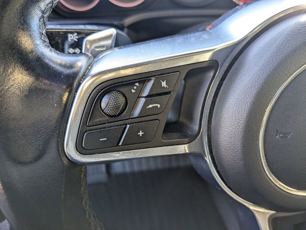 Used 2019 Porsche Cayenne image 16