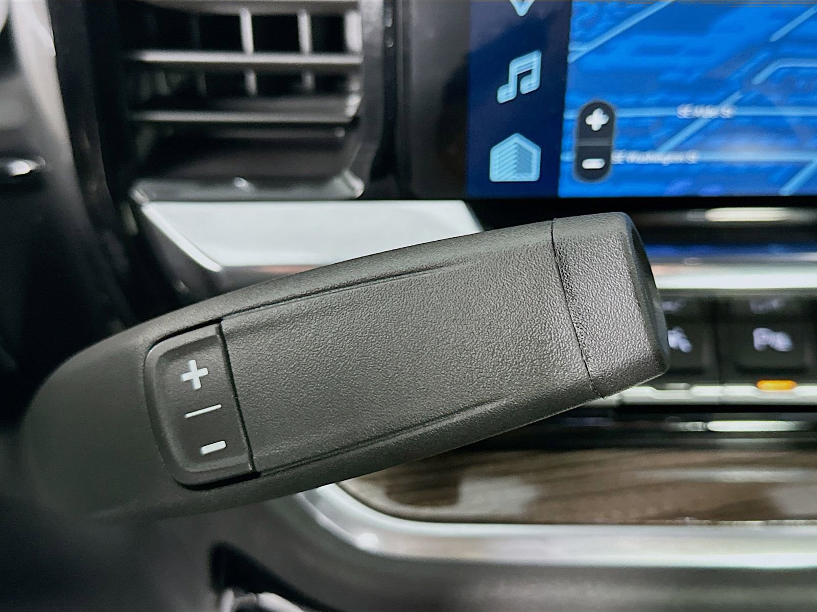 New 2026 Chevrolet Silverado 1500 LT w/ All Star Edition Plus image 18