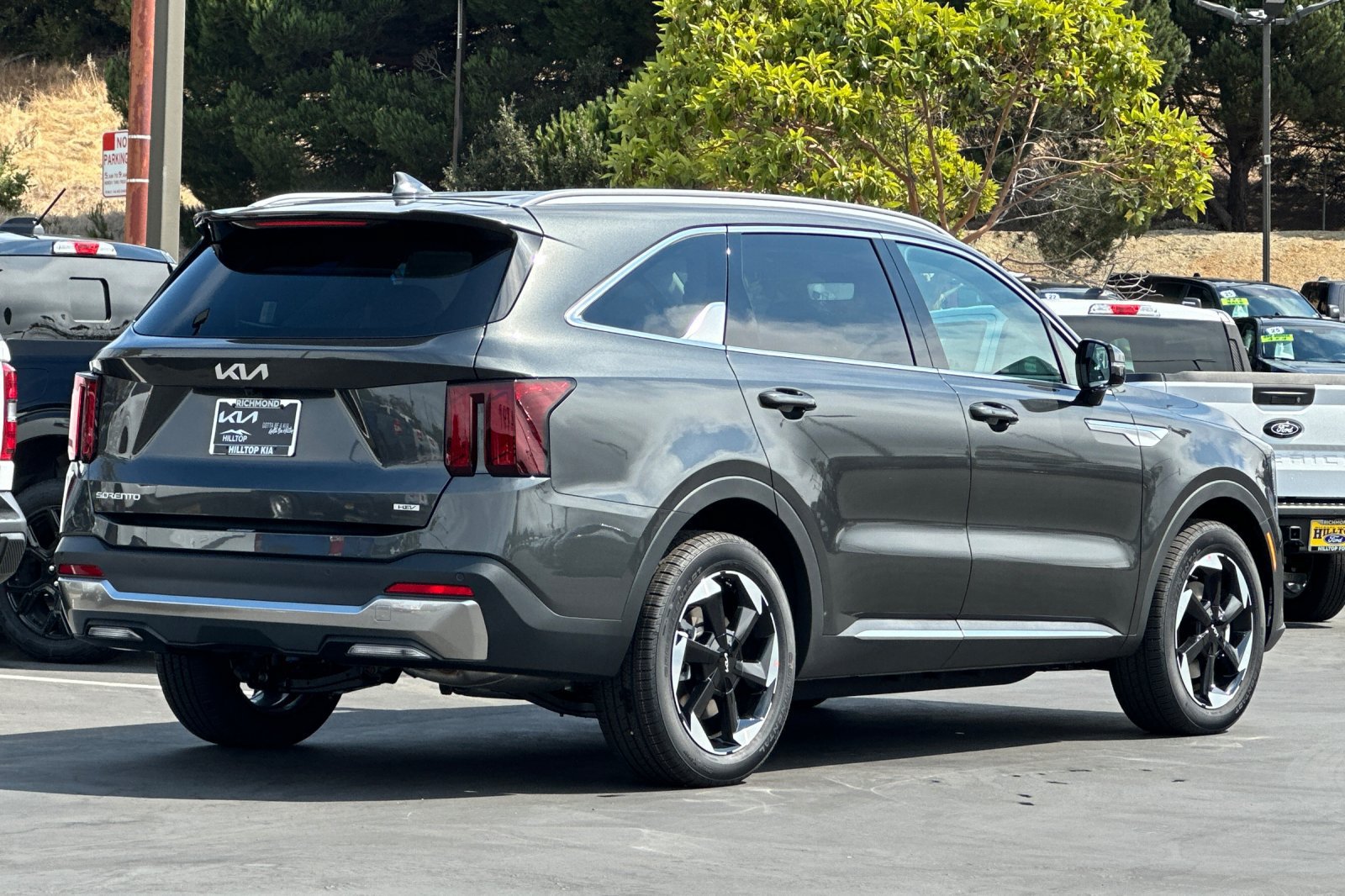New 2026 Kia Sorento EX FWD image 4