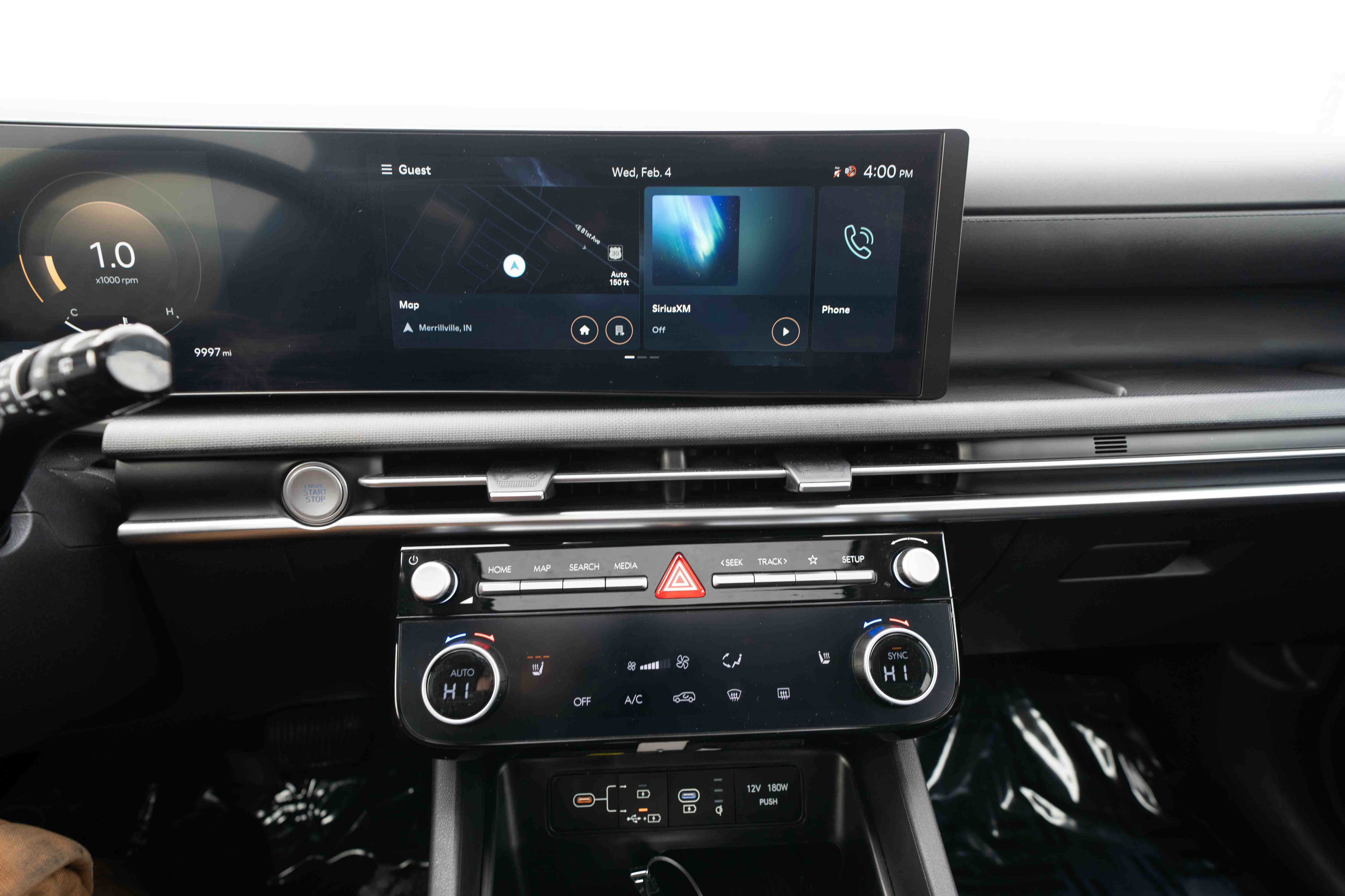 Used 2025 Hyundai Tucson SEL image 17