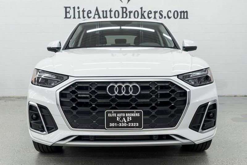 Used 2025 Audi Q5 e Premium image 3