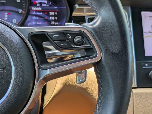 Used 2018 Porsche Macan Sport Edition AWD/4WD image 30