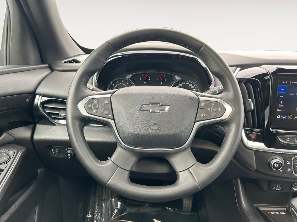 Used 2023 Chevrolet Traverse RS image 15