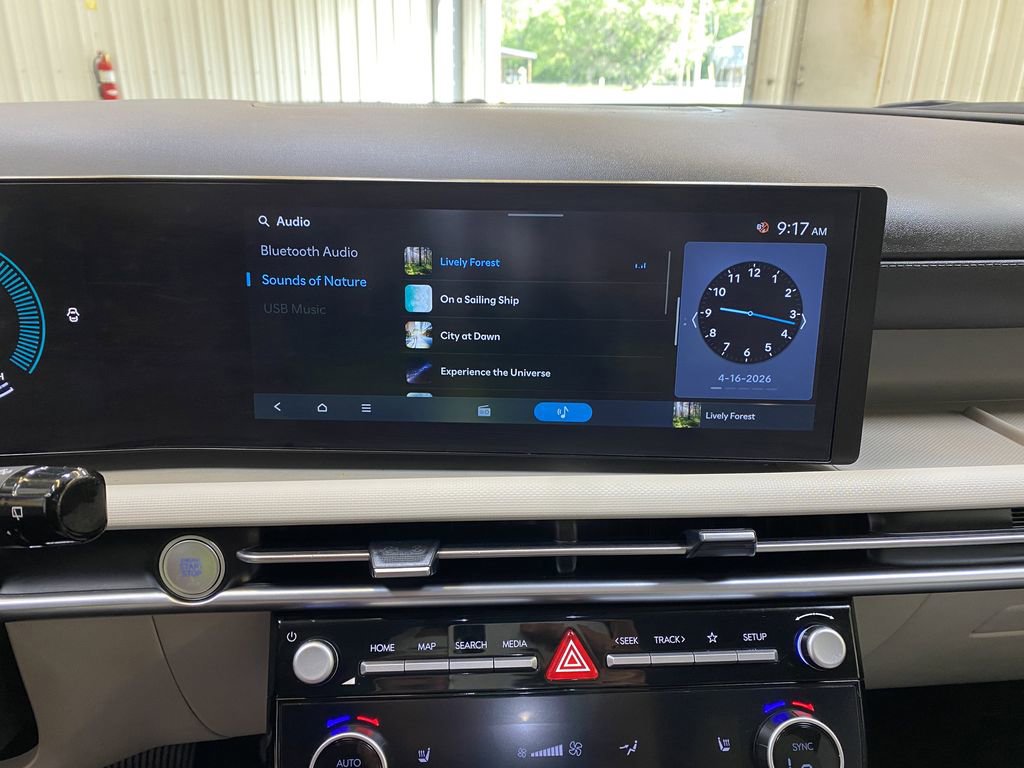 Used 2025 Hyundai Tucson SEL FWD image 40