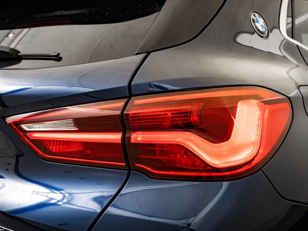 Used 2019 BMW X2 sDrive28i w/ Convenience Package image 9