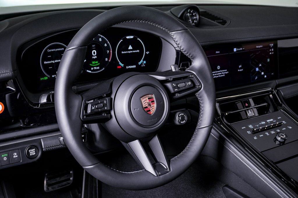 New 2026 Porsche Panamera 4 image 18