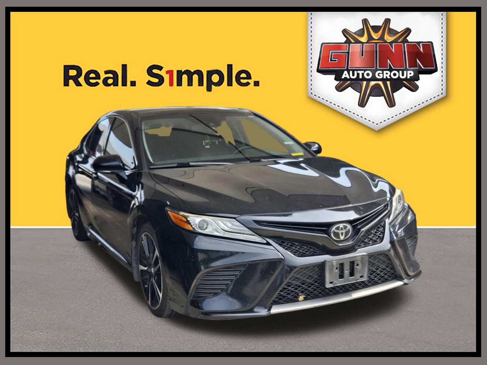 Used 2019 Toyota Camry XSE FWD image 1