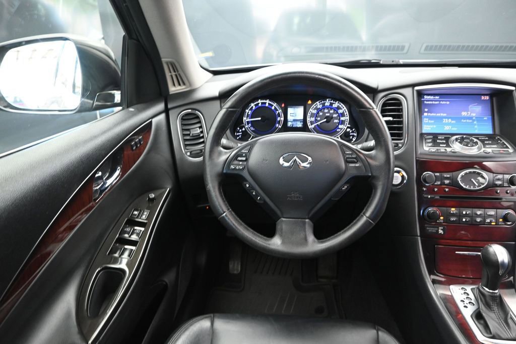 Used 2017 INFINITI QX50 AWD w/ Premium Plus Package image 29