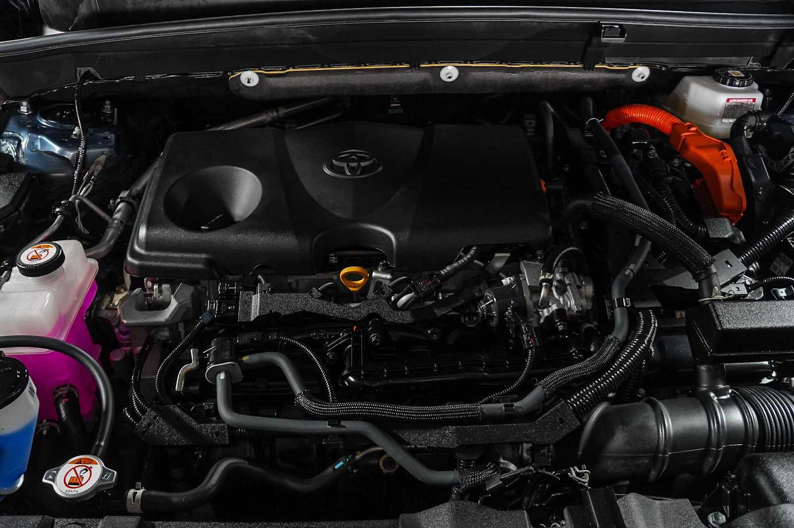 Certified 2023 Toyota Venza XLE AWD/4WD image 29
