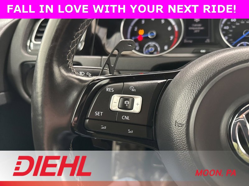 Used 2017 Volkswagen Golf R 4-Door image 25