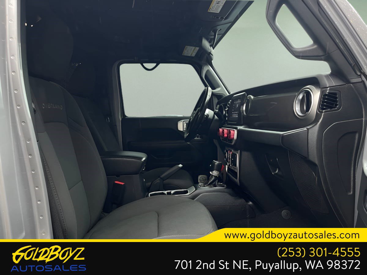 Used 2020 Jeep Gladiator Overland w/ Trailer Tow Package image 24