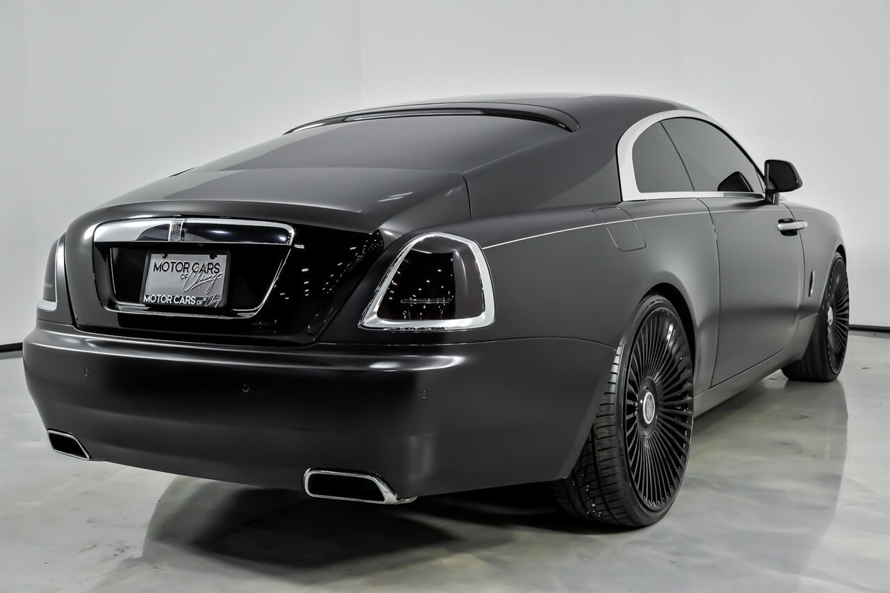 Used 2014 Rolls-Royce Wraith image 12