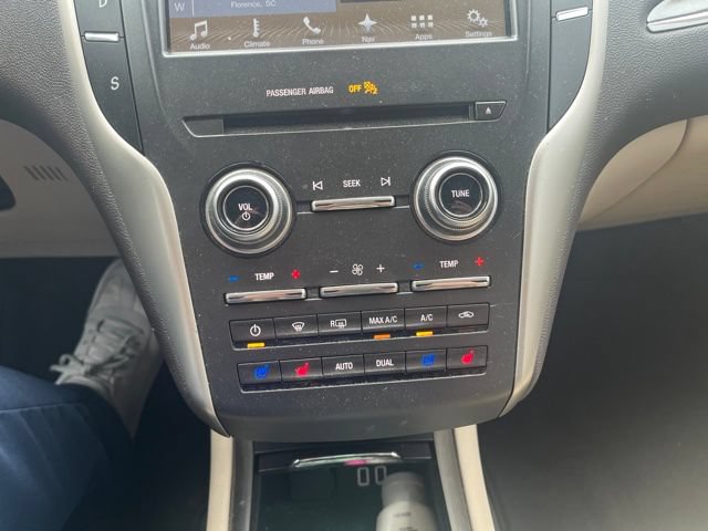 Used 2018 Lincoln MKC Reserve FWD image 12