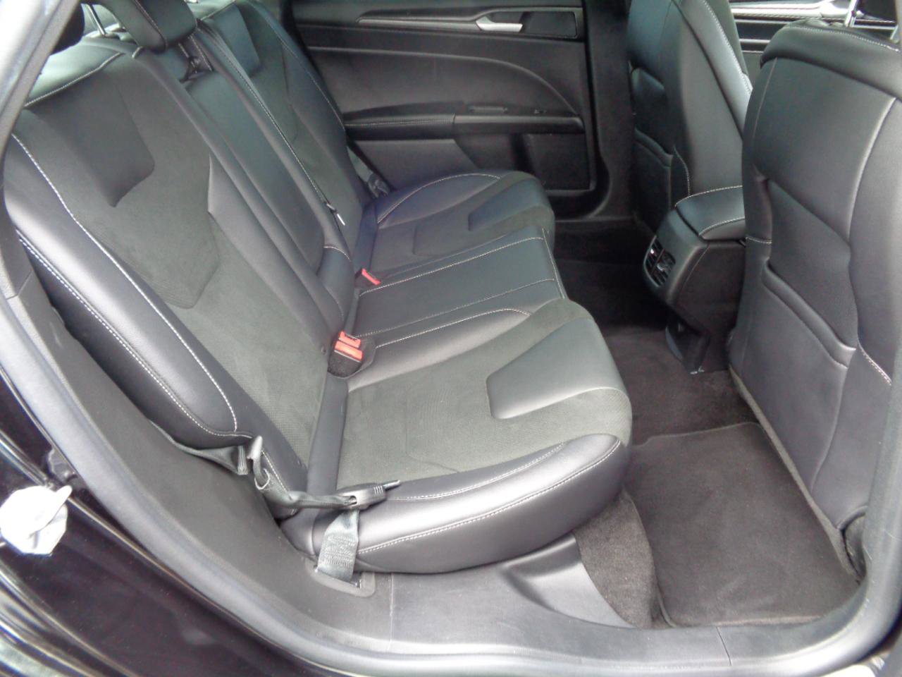 Used 2019 Ford Fusion Sport image 8