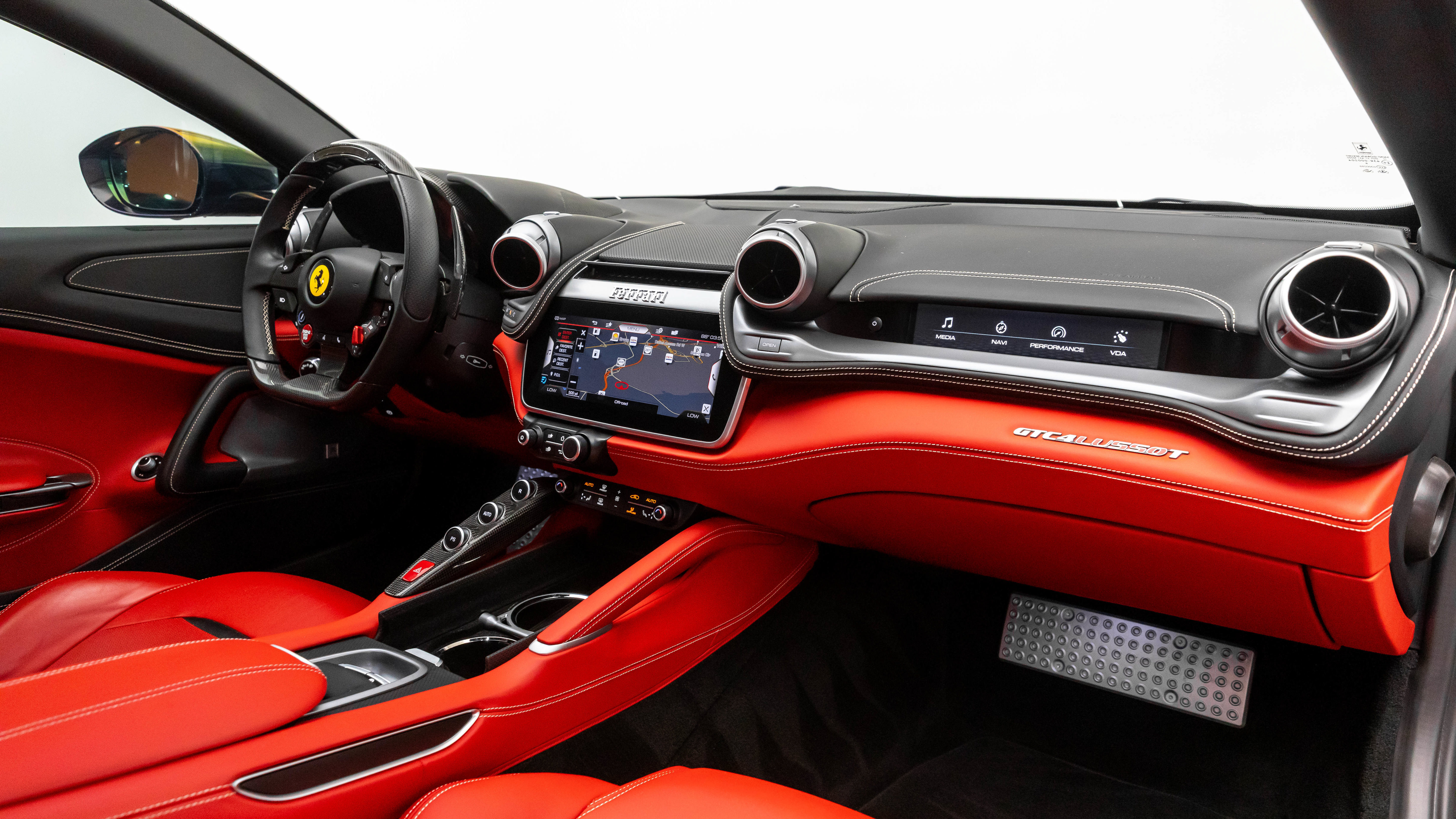 Used 2020 Ferrari GTC4Lusso T RWD image 64