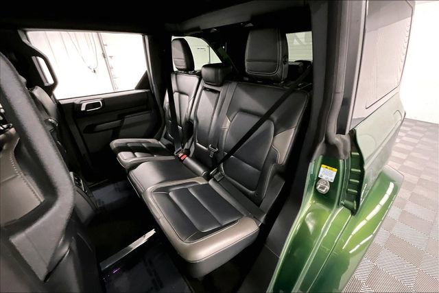Used 2025 Ford Bronco Outer Banks image 23