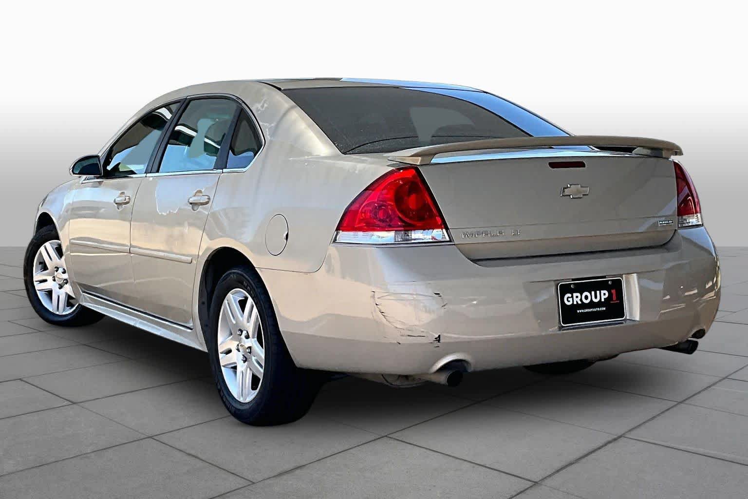 Used 2012 Chevrolet Impala LT FWD image 11