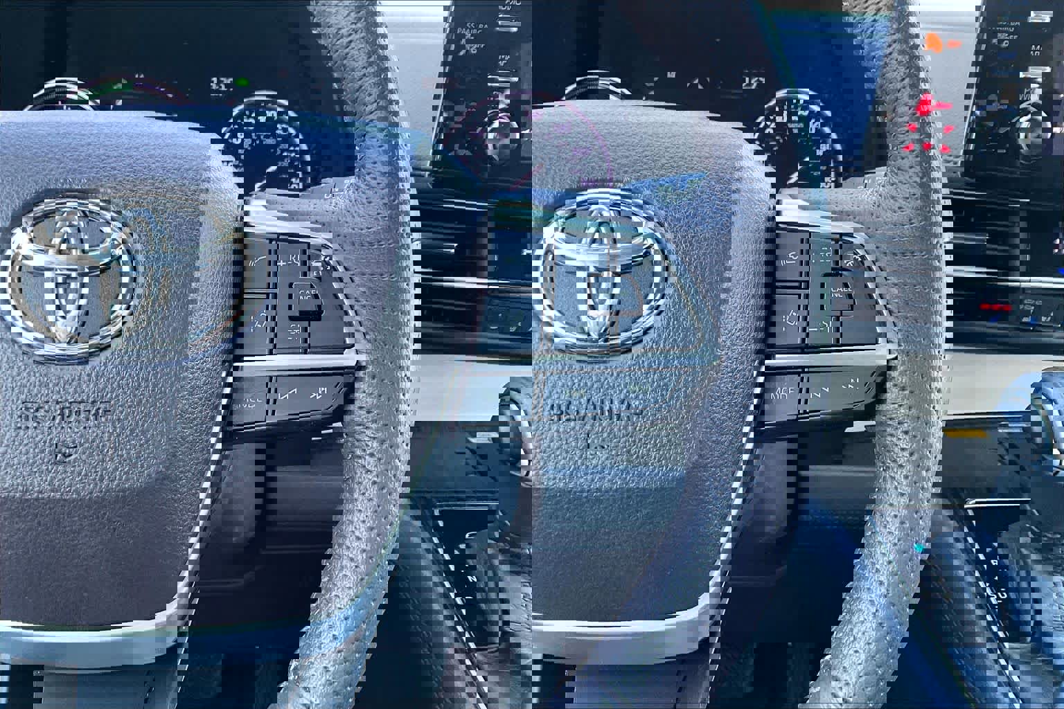 Certified 2021 Toyota Sienna Platinum image 50