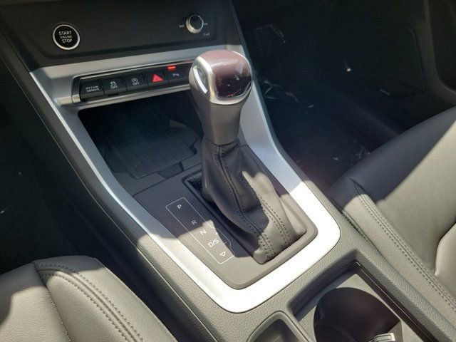 Certified 2025 Audi Q3 2.0T Premium Plus image 30