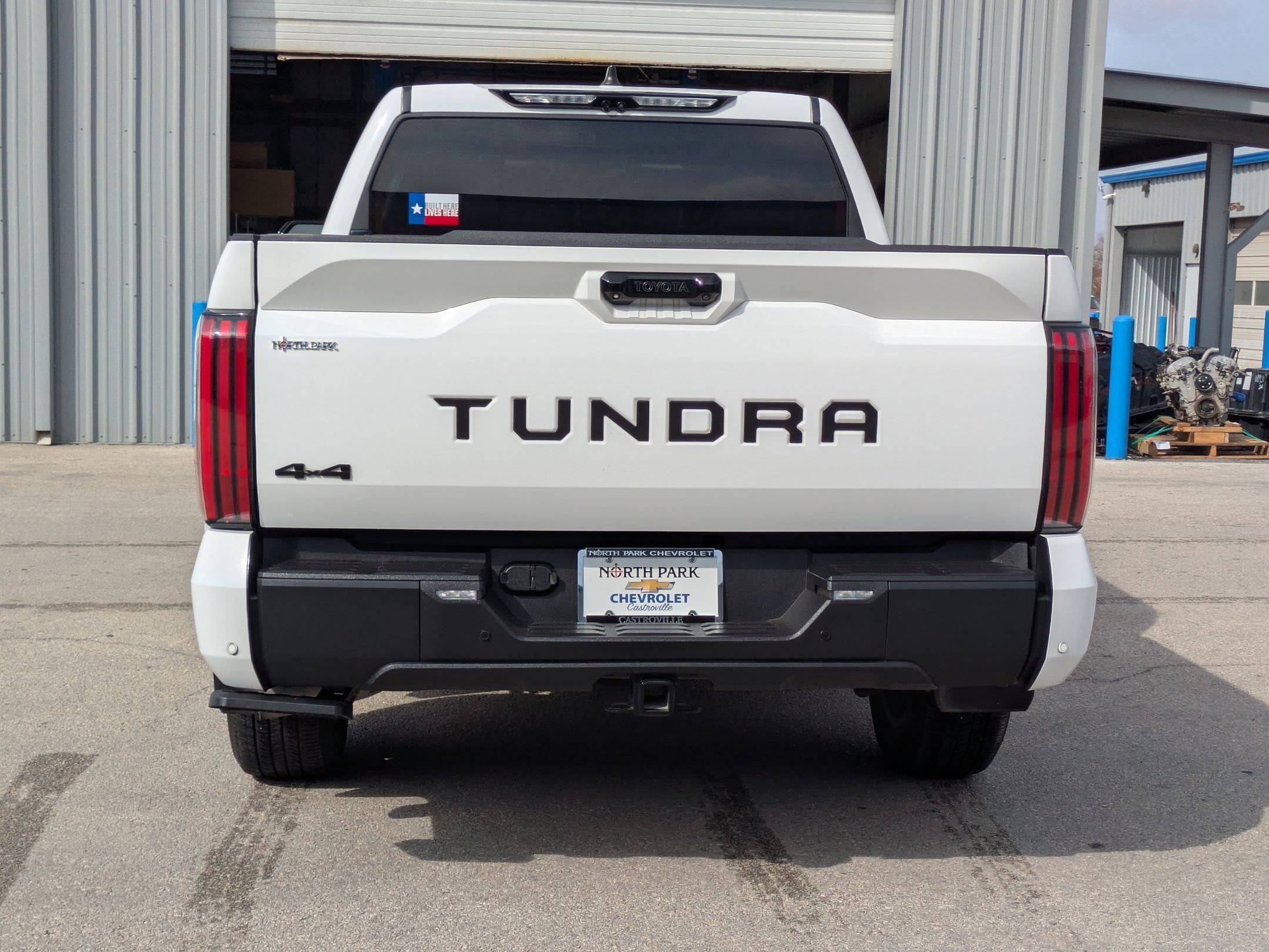Used 2024 Toyota Tundra Limited image 4