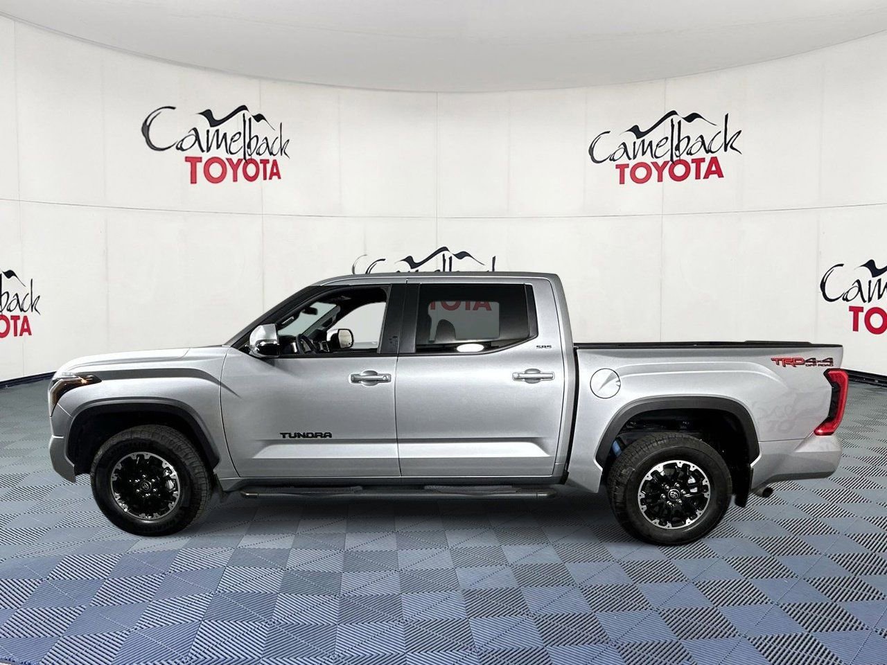 Used 2025 Toyota Tundra SR5 image 4