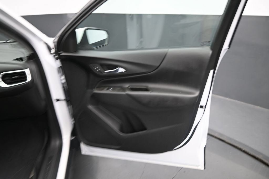 Used 2022 Chevrolet Equinox LT FWD image 12