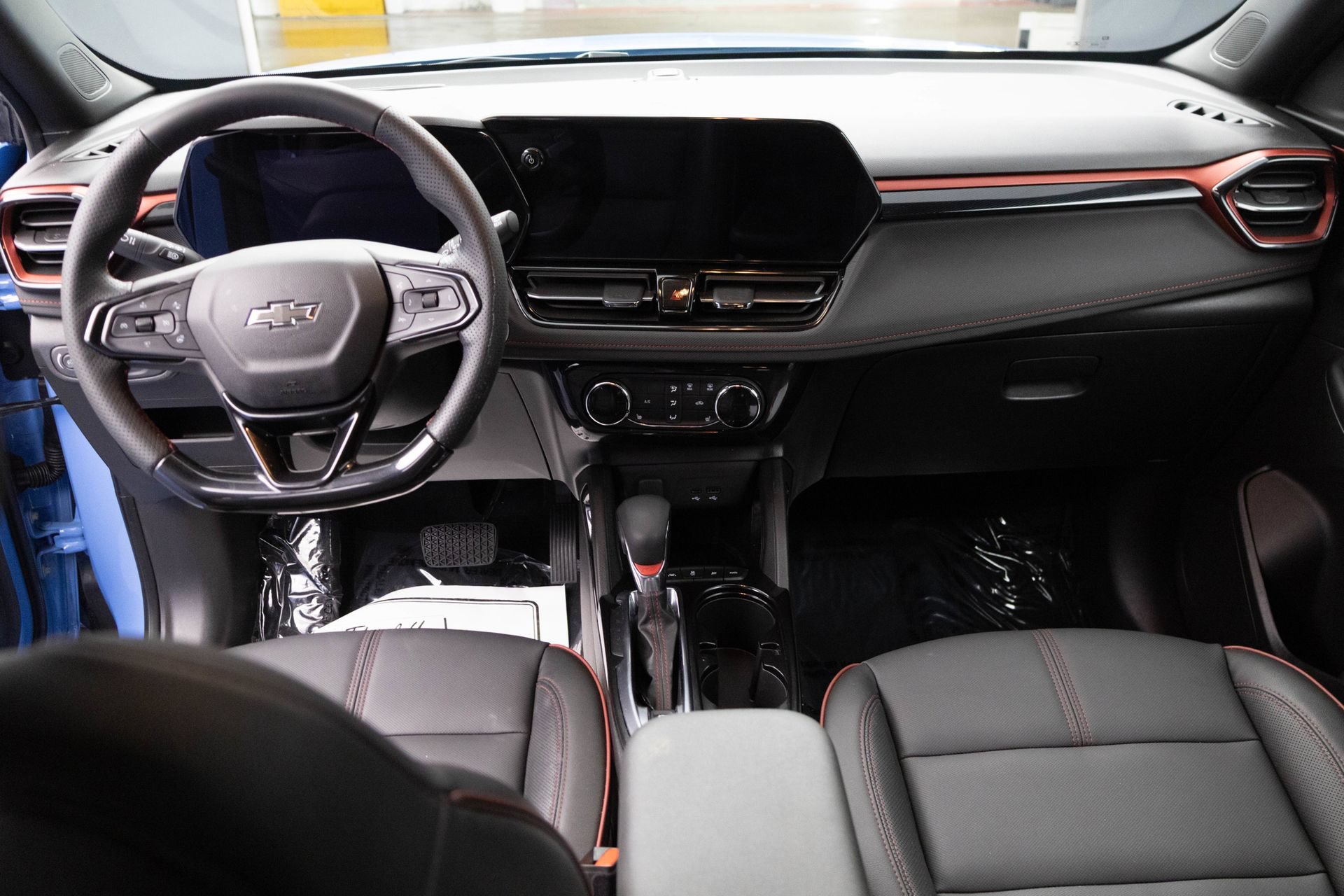 Used 2024 Chevrolet TrailBlazer RS w/ Driver Confidence Package AWD/4WD image 30