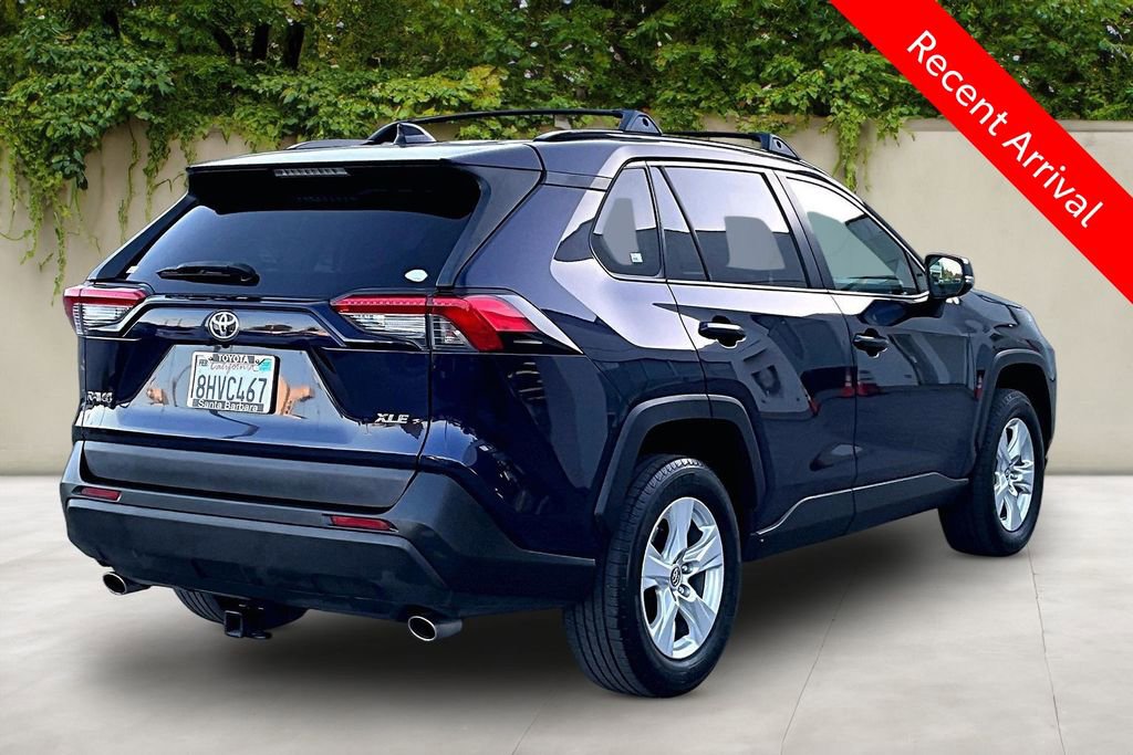 Used 2019 Toyota RAV4 XLE w/ All Weather Liner Package FWD image 5