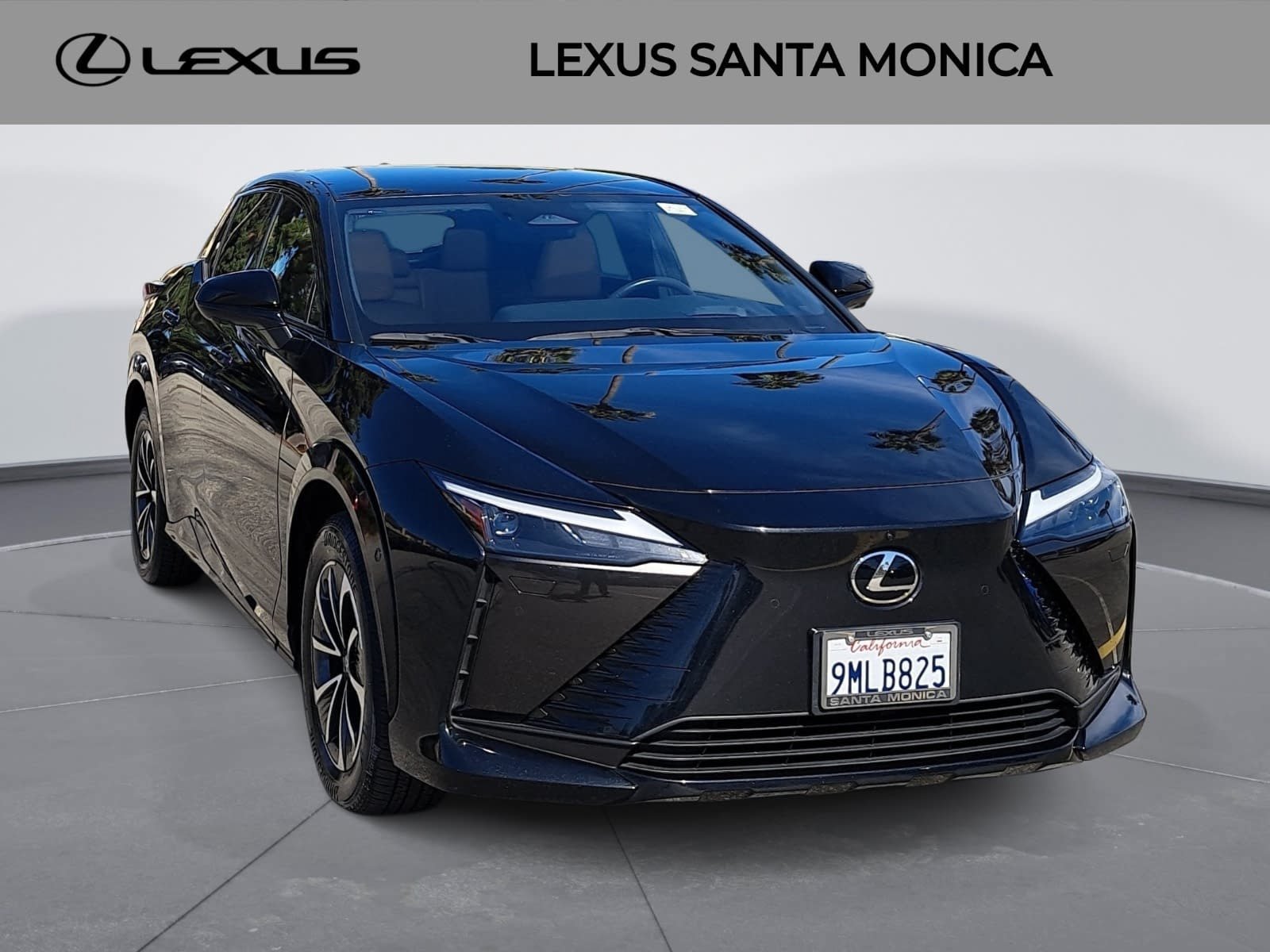 Used 2024 Lexus RZ 300e Premium w/ Technology Package FWD image 3