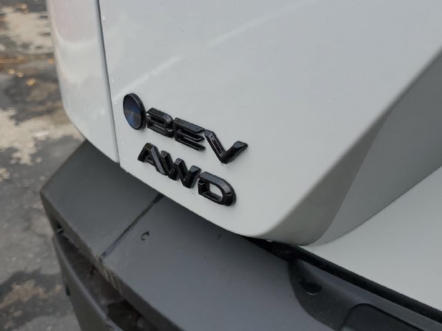New 2027 Toyota C-HR w/ ALL Weather Mat Package (TMS) AWD/4WD image 7