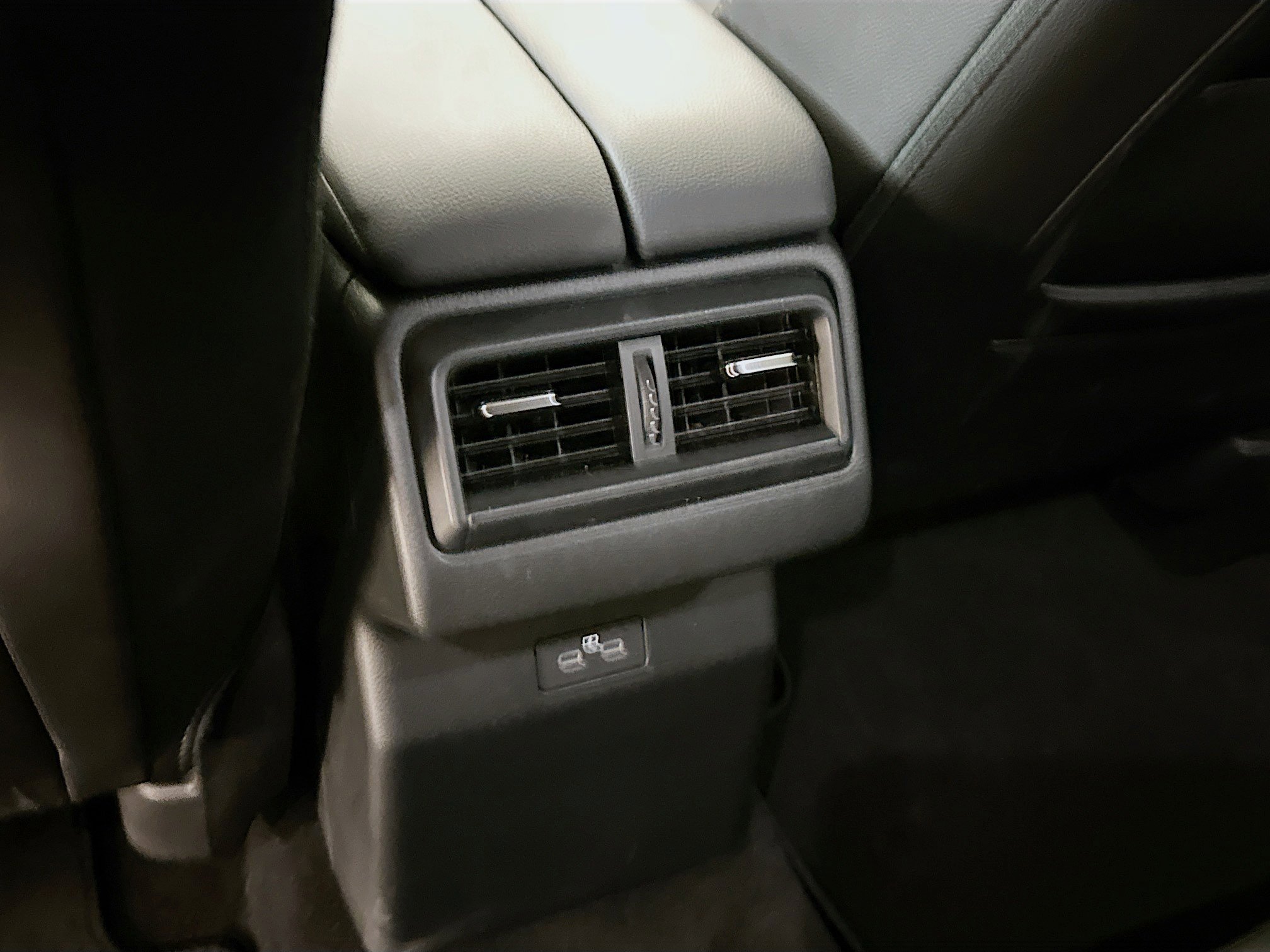 Used 2025 MAZDA CX-50 AWD 2.5 Hybrid w/ Premium Pkg image 29