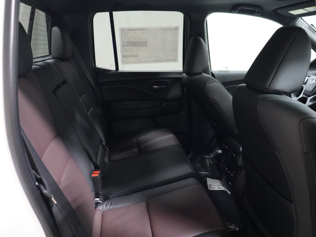New 2026 Honda Ridgeline Black Edition image 15