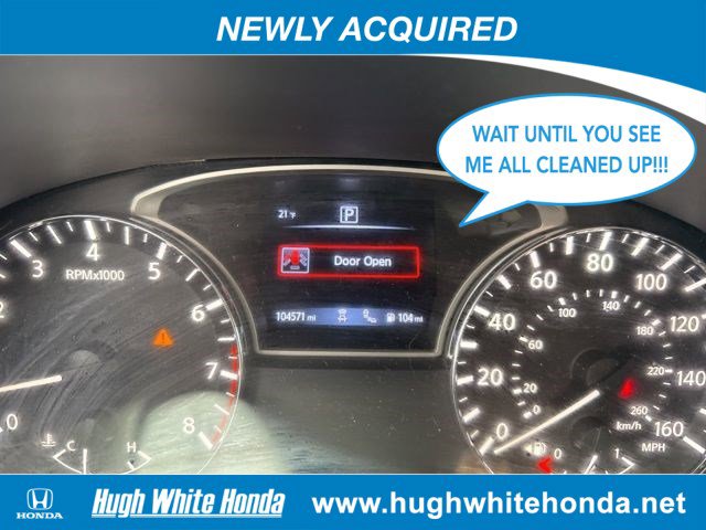 Used 2020 Nissan Pathfinder SL image 2