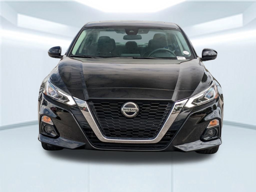 Used 2021 Nissan Altima 2.5 SR w/ SR Premium Package image 11