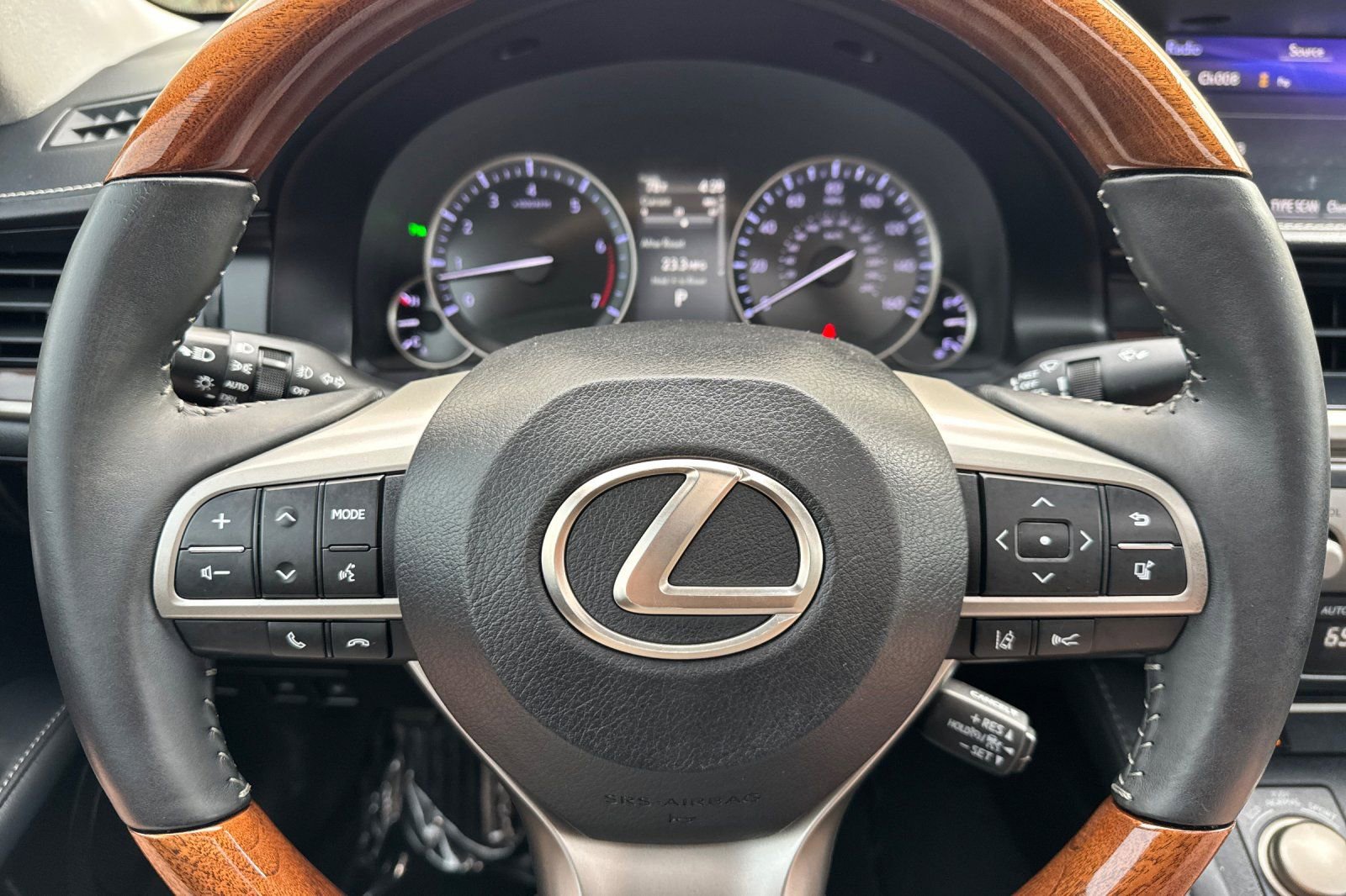 Used 2018 Lexus ES 350 w/ Navigation System Package image 22