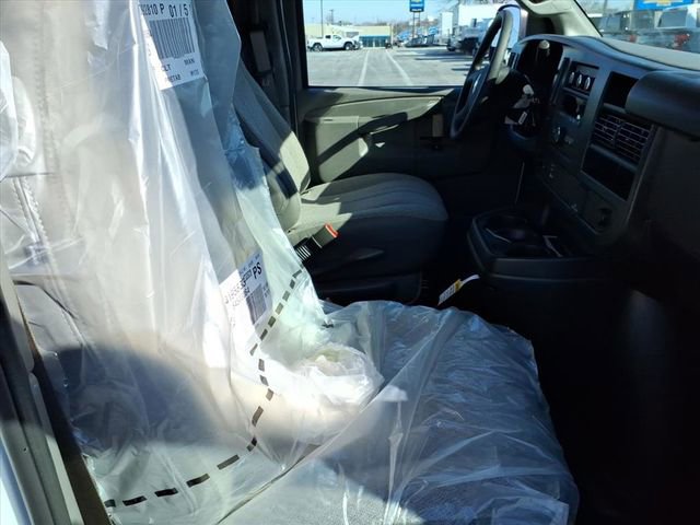 New 2026 Chevrolet Express 2500 w/ Driver Convenience Package image 9