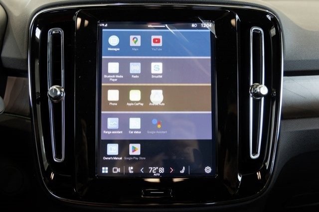 New 2025 Volvo EX40 Core w/ Climate Package image 16