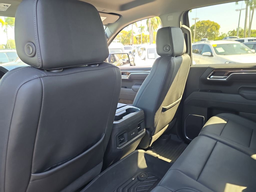 Used 2025 Chevrolet Silverado 1500 LT Trail Boss w/ Convenience Package II image 15