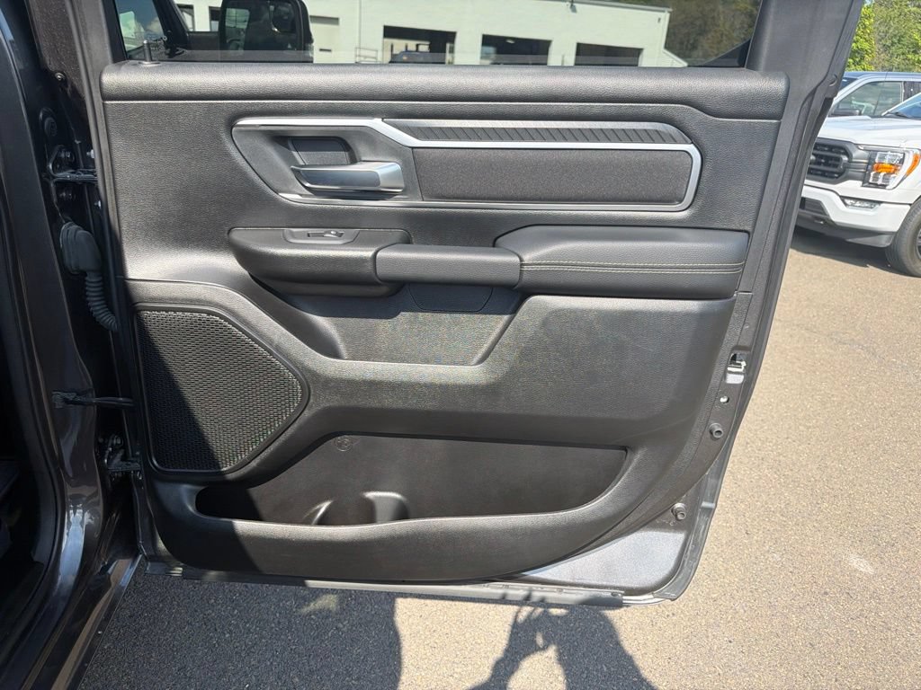 Used 2025 RAM 1500 Big Horn AWD/4WD image 16