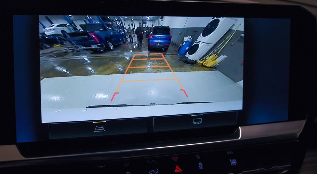 Used 2025 Chevrolet Silverado 1500 LT w/ Work Truck Package image 17