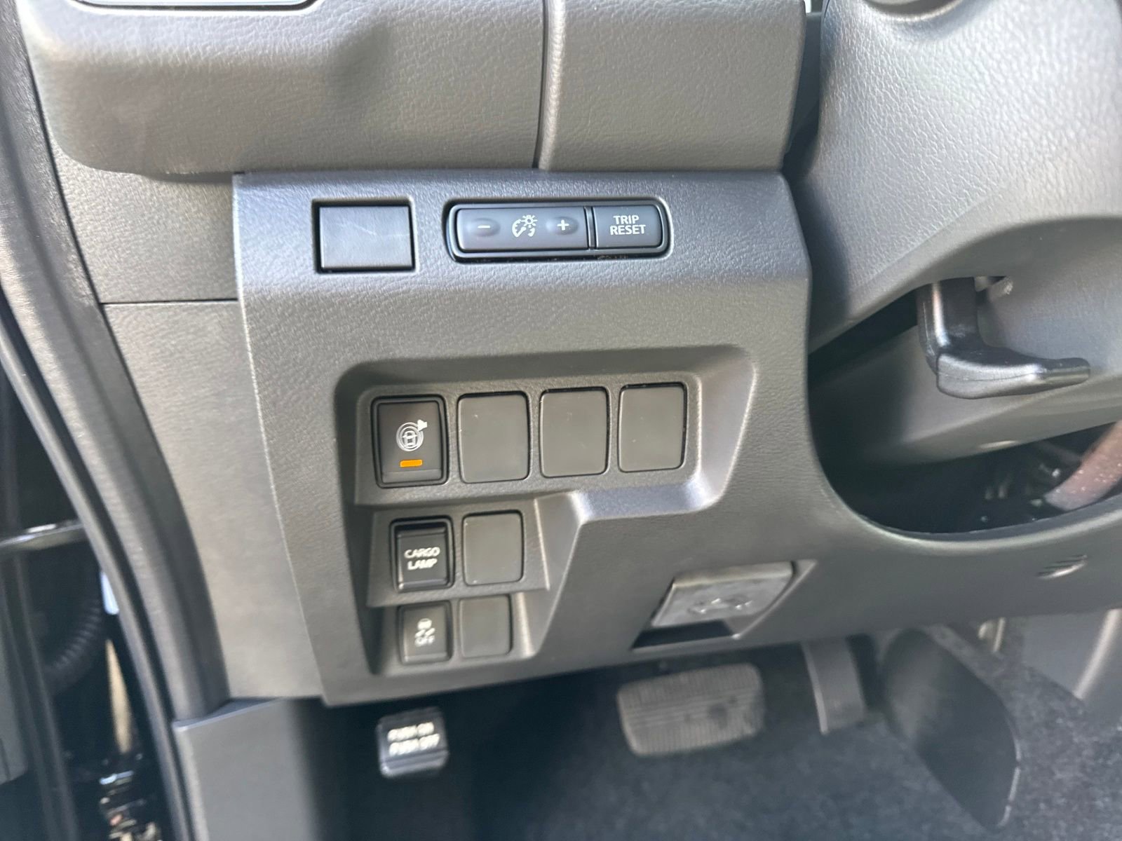 New 2026 Nissan Frontier SV image 15