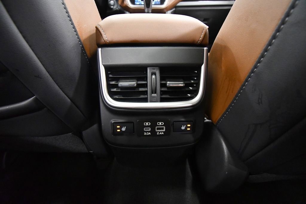 Used 2024 Subaru Outback Touring image 17