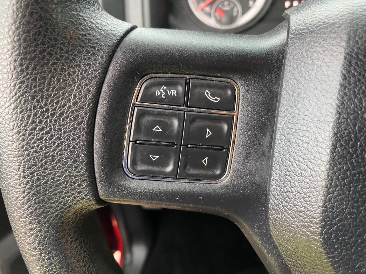 Used 2013 RAM 2500 Tradesman w/ Chrome Appearance Group image 26