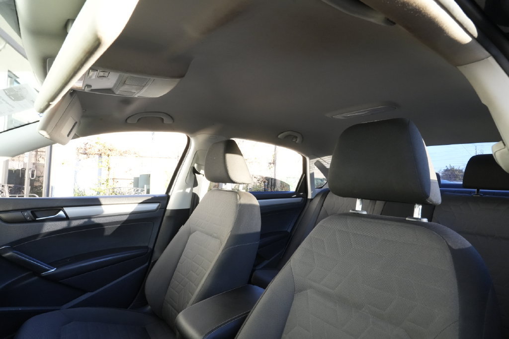 Used 2020 Volkswagen Passat 2.0T S FWD image 23