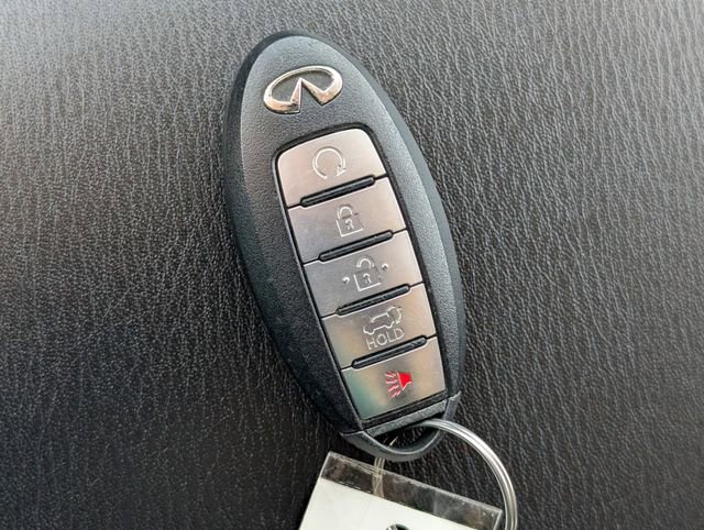 Used 2021 INFINITI QX80 Luxe image 36