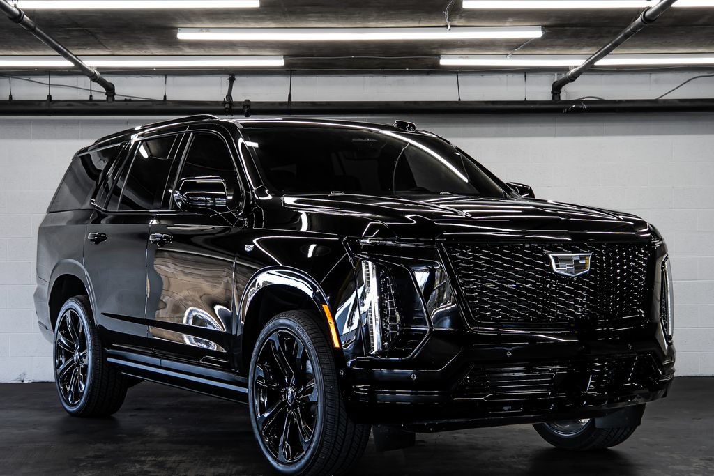 Used 2026 Cadillac Escalade Sport w/ Touring Package AWD/4WD image 7