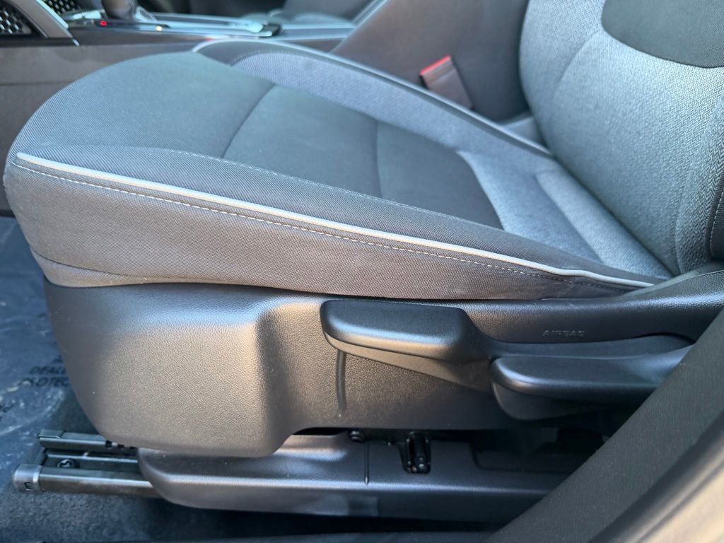 Used 2024 Chevrolet TrailBlazer LS image 17