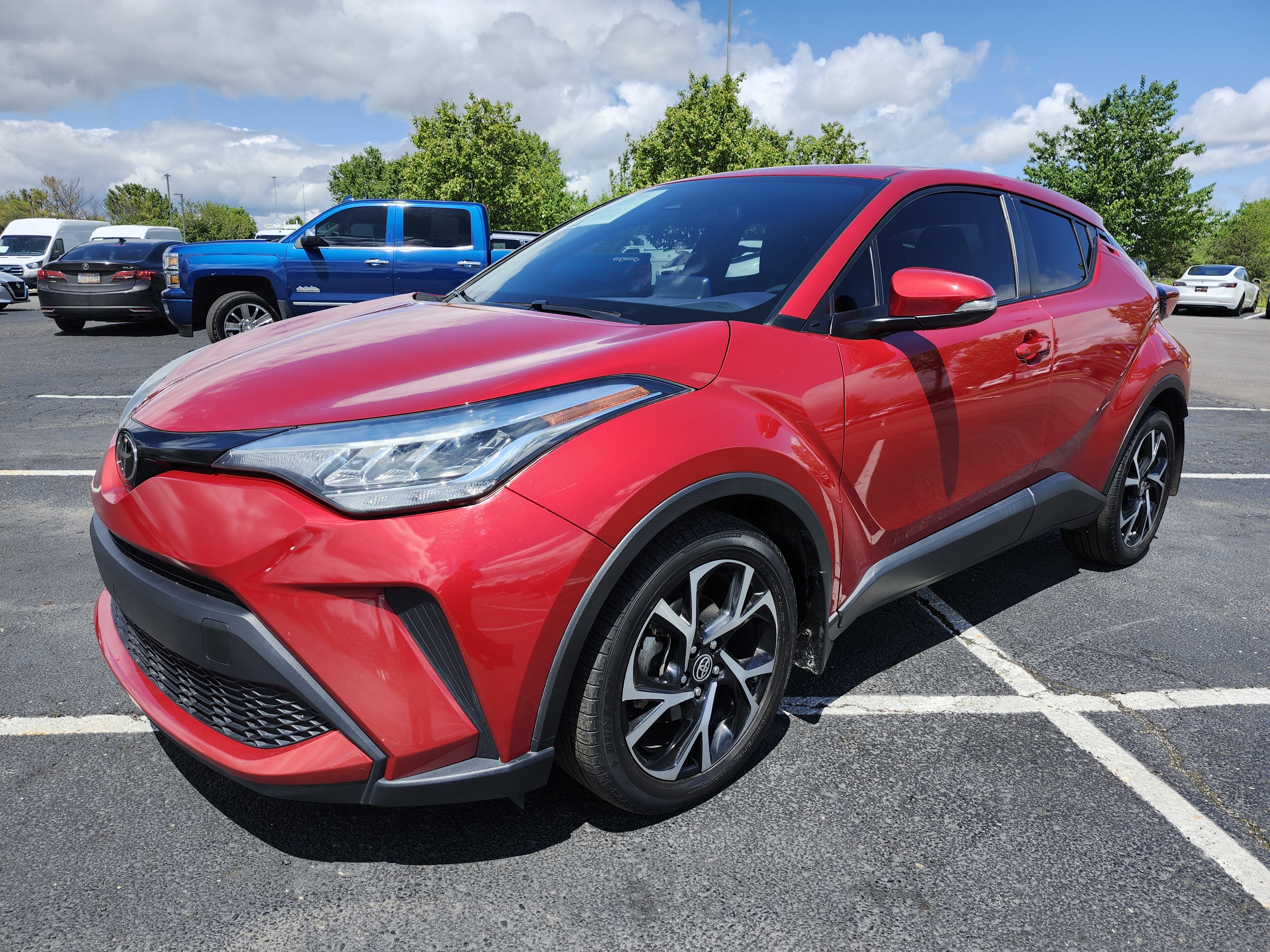 Used 2021 Toyota C-HR XLE FWD image 10